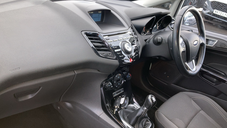 Ford Fiesta 1.0 EcoBoost Titanium 5dr Petrol Hatchback